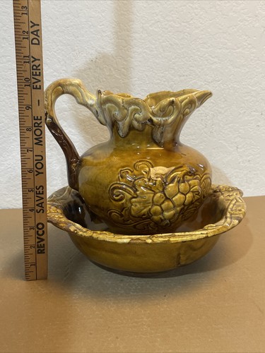 Vintage Ceramic Grapes Pitcher & Bowl 10" tall Brown drip glaze CALIF USA 4445 - Picture 4 of 9
