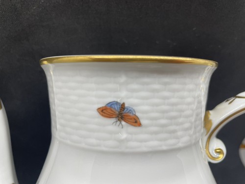 Herend Rothschild Bird Large Coffee Pot with Lid, #671 - Picture 17 of 19