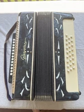 Vintage Bayan Harmonica Vesna Small Button Accordion Garmon Concertina USSR