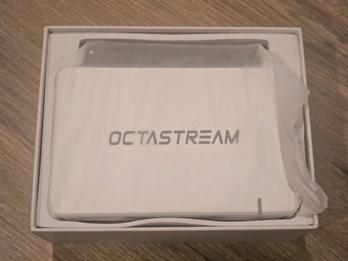 OctaStream Elite Max Smart Media Player with Android 12 Quadcore 128GB never use - Picture 4 of 8