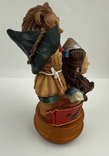 Il Mago di Oz Music Box da Collezione Dorothy Toto Leone Spaventapasseri Tin Man Leggi - Foto 11 di 21