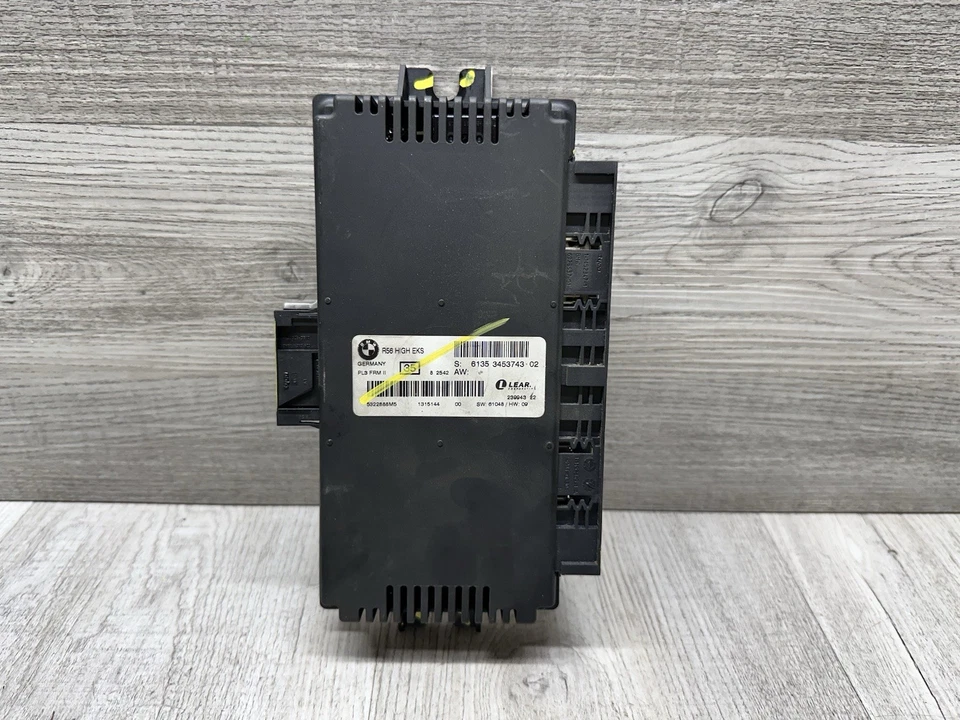 OEM 2008-2015 Mini Cooper R55 R56 Footwell Body Control Module 6135 3453743 (11A - Image 2 of 4