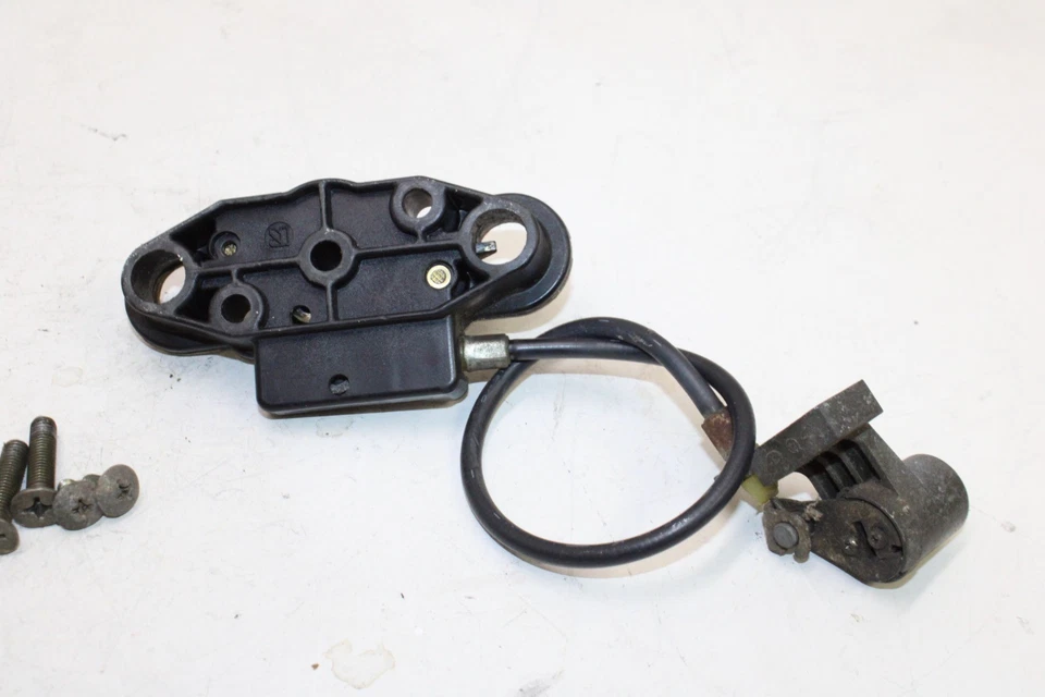 Suzuki GS500E 1994 OEM ¡Cerradura del asiento trasero! ¡Sin llave! Foto 4 de 4