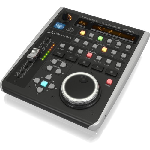 Surface de commande Behringer X-TOUCH ONE