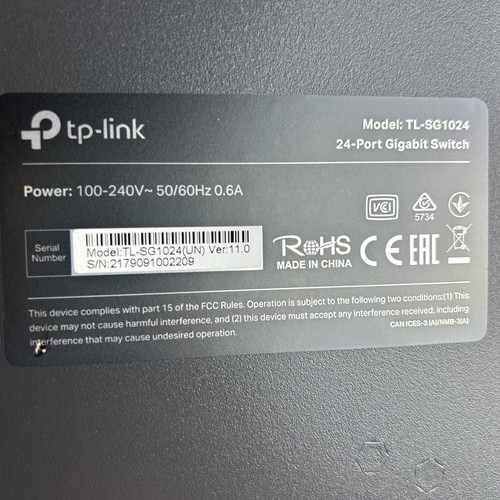 TP-Link Network TL-SG1024 24-Port Gigabit Switch - Picture 9 of 10