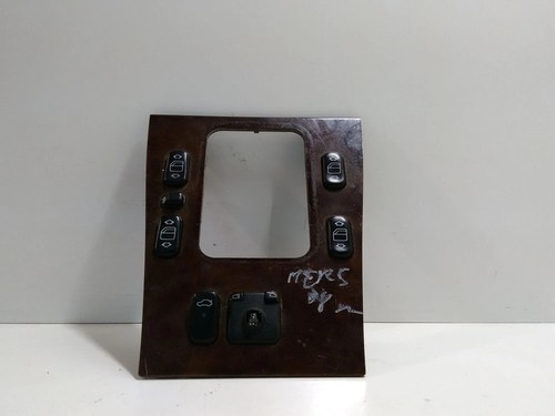 Interruptor elevalunas trasero izquierdo mercedes-benz e w212 486010 28411700 - Imagen 4 de 4