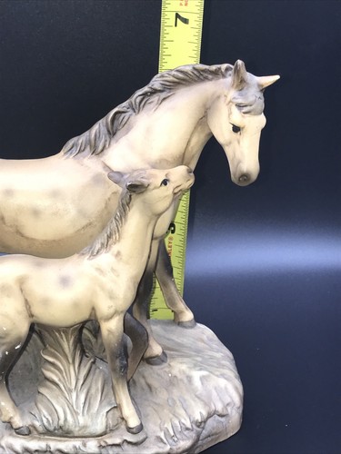 Porcelain Horse & Foal Sculpture. UCTCI ARAB Vintage.  Stunning. - Picture 7 of 7