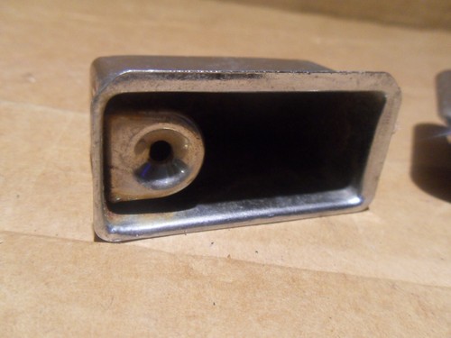 1973 Chevrolet Impala Rear Quarter Ashtray -ONE - Picture 2 of 13