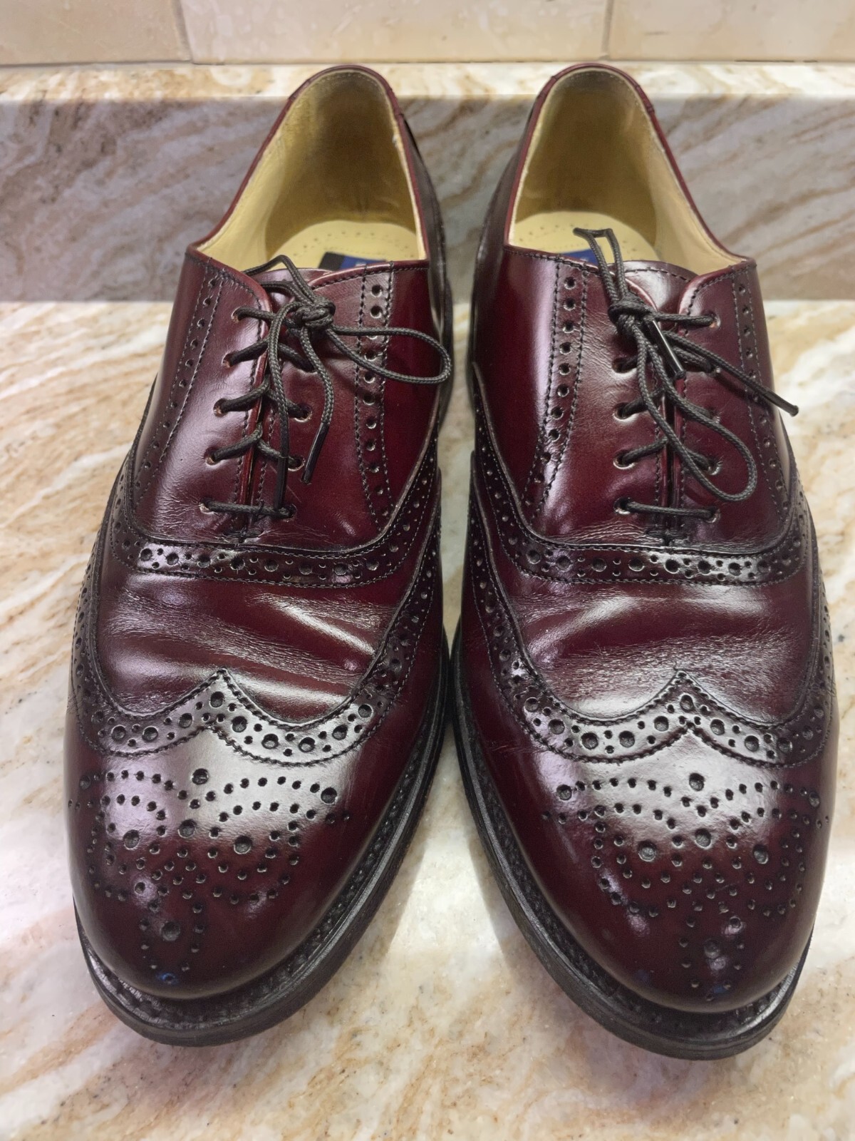 BOSTONIAN Mens Burgundy Wingtip Oxford 