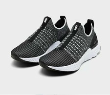 NEW Nike React Phantom Run FK 2 Men's Size 8.5 Black/White CJ0277 003 Fast Ship