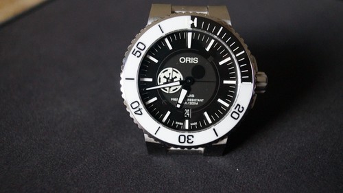 ORIS AQUIS STAR WARS STORMTROOPER edition case 43.5mm 01 743 7734 4184-Set MB - Picture 1 of 24
