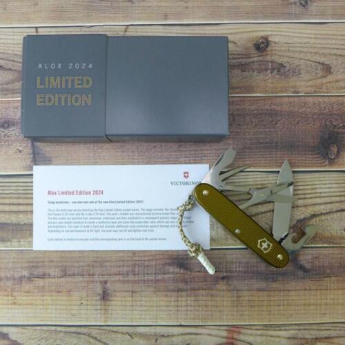 Victorinox Pioneer X Alox 2024 Limited Edition Multitool Paracord inklusive - Bild 2 von 7