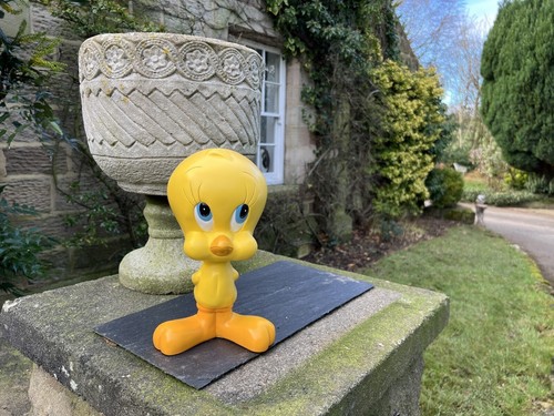 1997 Tweety Pie Bird Warner Brothers Store 29cm Resin Character Statue Figure - Picture 2 of 11