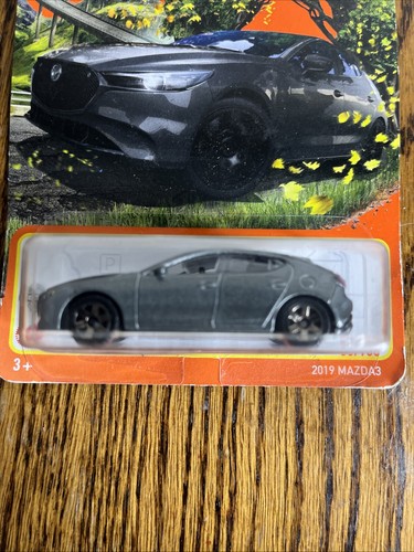 Matchbox 2022 2019 Mazda 3 80/100 Neu auf Karte - Bild 2 von 4