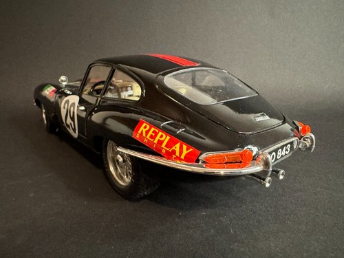 Bburago Jaguar E-Type Coupe 1961 #29 (Cod.3018) 1:18 - Bild 9 von 17
