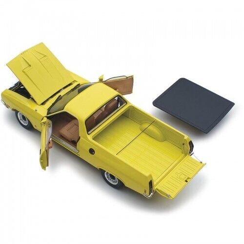 1/18 CLASSIC CARLECTABLES FORD FALCON XC UTE IN PINE N LIME NEW IN BOX 18799 - Bild 3 von 10