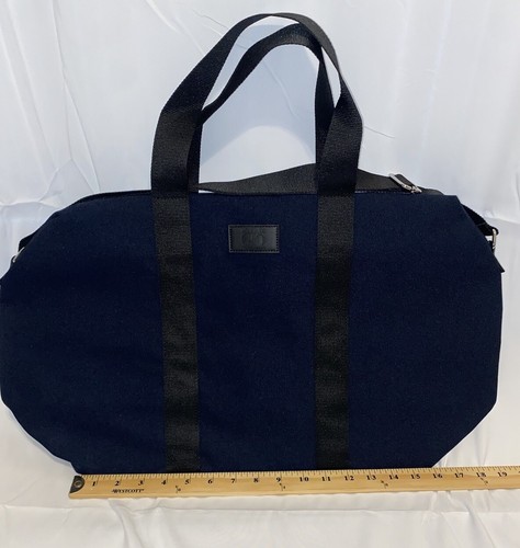 Bolso de Mano Giorgio Armani Parfums Code Lona Negro para el Hombro Gimnasio Fin de Semana Viaje