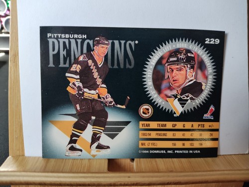 KEVIN STEVENS ๐1994 Donruss #229 PENGUINS NHL Hockey Card๐ - Picture 2 of 2