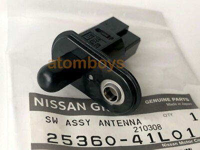 OEM NISSAN 720 D21 D22 180SX 240SX 300ZX FAIRLADY Z Z32 DOOR