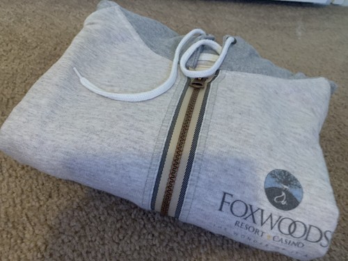 Foxwoods Casino Hoodie Zip Up Sweater Large - Picture 8 of 9