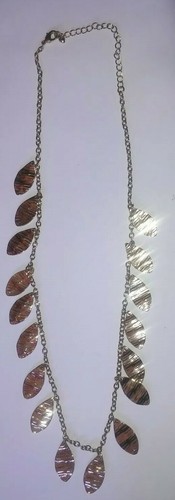  Neue Blätter Farbe Gold Schmuck Halskette. - Bild 1 von 6