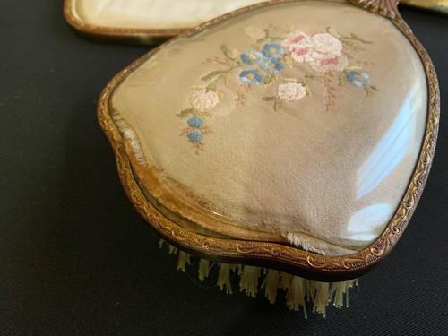 Vintage Hand Held Vanity Mirror and Hair Brush Set gold tone With Flowers - Picture 11 of 13