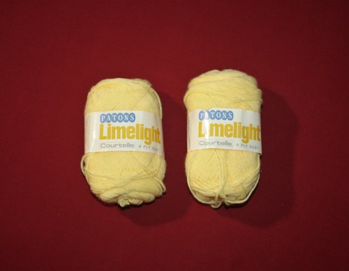 Hilo de bebé de acrílico amarillo limelight 4 capas para tejer ganchillo 5489 603 - Imagen 2 de 3