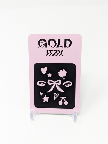 ITZY GOLD ALBUM PHONE VERSION PHOTOCARDS - Picture 9 of 13