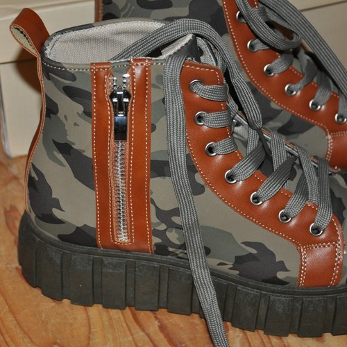 NIB Yoki Camo Boots Unisex Lace Up Military Style SOL-O5 Women's Size 6 Green - Picture 5 of 12
