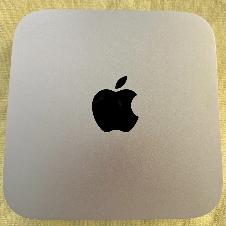 Apple Mac mini 16 GB RAM, 250 SSD A1347 MD388LL/A (late 2012) Catalina 10.15.7 - Image 3 of 4