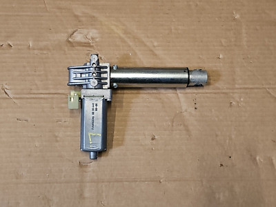 BMW E65 E66 Stellmotor Verstellung Sitzverstellung Links Vorne 0390203229