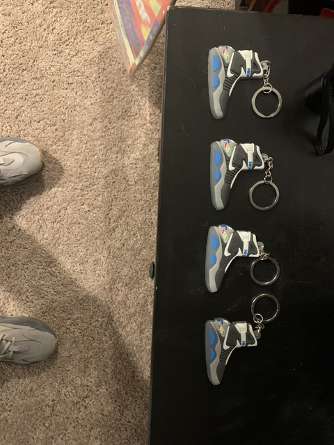 nike air mag keychain