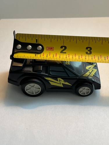 Auto giocattolo vintage 1989 Hasbro Burger King Dominator record breakers attrito - Foto 9 di 11