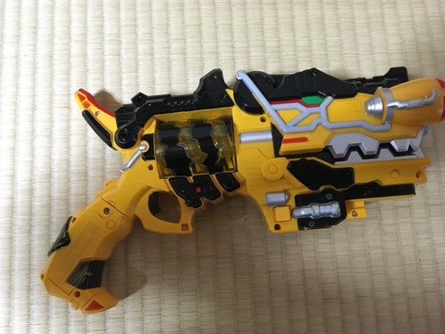 Bandai Power Rangers Dino Charge Kyoryuger DX Gaburevolver F/S DX Gabu Revolver - Bild 4 von 5