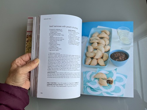 Hot Pies by Woman's Day (Paperback, 2018) VGC BI - Picture 14 of 24