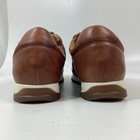 Foto 8 di 11