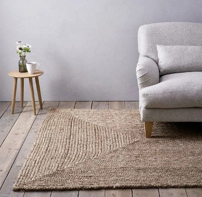 The White Company Small Braided Rug 100% Jute 120x180 cm Rustic Natural Carpet - Image 1 of 4