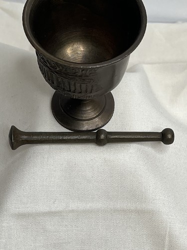 Vintage Brass Mortar And Pestle With Image Of Parthenon Handmade In Greece - Picture 7 of 10