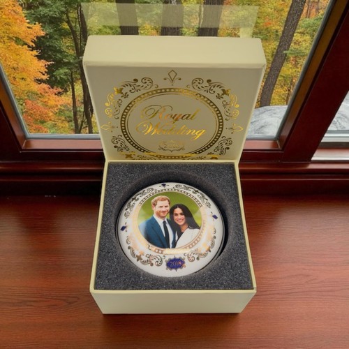 ROYAL WEDDING of HRH PRINCE HARRY & MEGHAN MARKLE 2018 UK England 3" TRINKET BOX - Picture 5 of 24