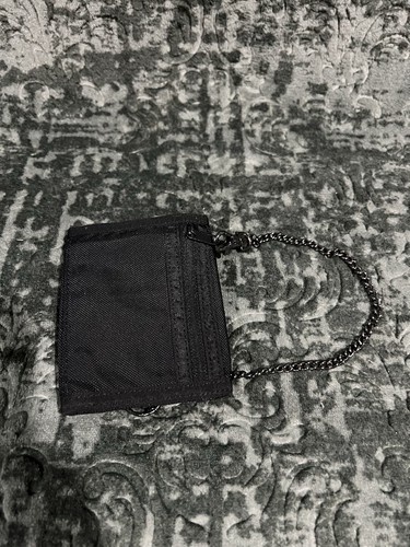 PacSafe PE081 Trifold Anti Theft Travel Gear Wallet safe Series READ DESCRIPTION - Picture 2 of 5