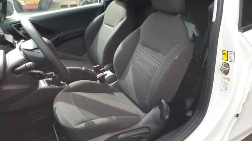 96842403680 KENNZEICHENBELEUCHTUNG / 1042259 FÜR PEUGEOT 208 1.4 HDI FAP - Bild 8 von 8