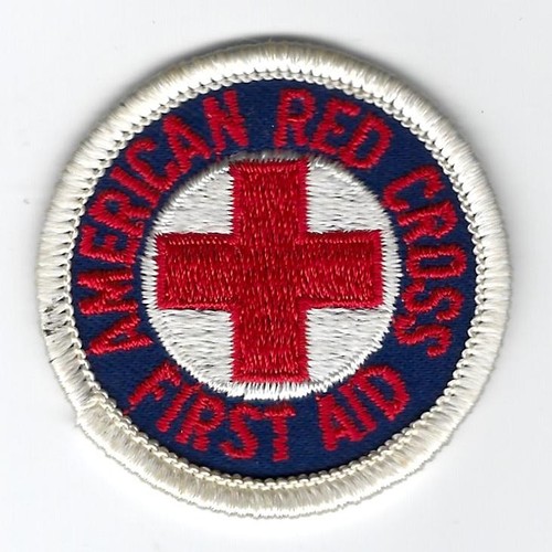 CRUZ ROJA AMERICANA - Primeros auxilios - [Parche circular vintage]