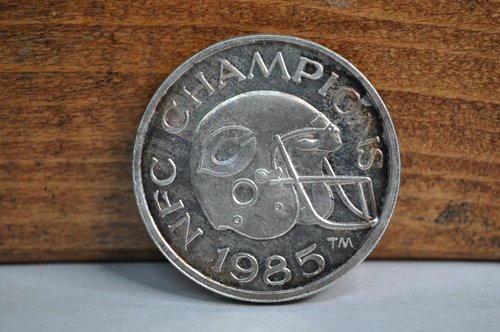 SELTENE .999 Silbermedaille Chicago Bears Football 1oz Monsters of the Midway - Bild 2 von 9