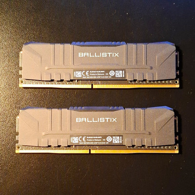 Crucial Ballistix DDR4-3200 PC4-25600 16GB (2x8GB) DIMM 288-Pin
