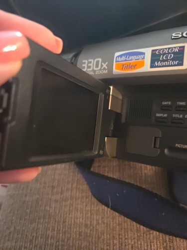 Sony Handycam CCD-TRV36 Hi-8 Camcorder 8mm Video Camera Hi8 W/All Accessories GC - Picture 11 of 21