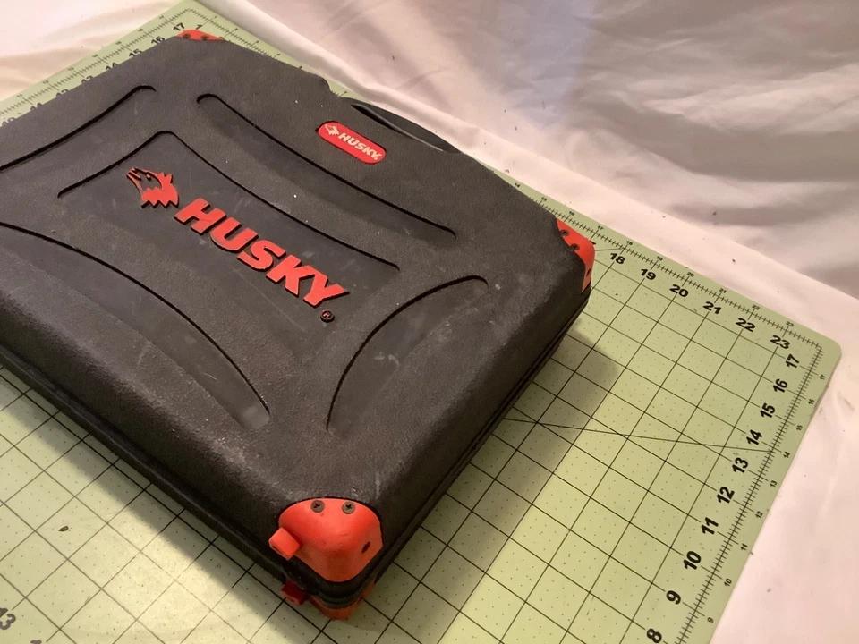 Juego de herramientas Husky Air 1/2" llave de impacto 3/8" trinquete zócalos brocas etc. Foto 4 de 4