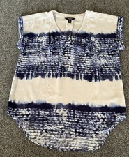 Simply Vera Womens Medium Top Blue Gray V- Neck Sheer Crepe Sleeveless Summer
