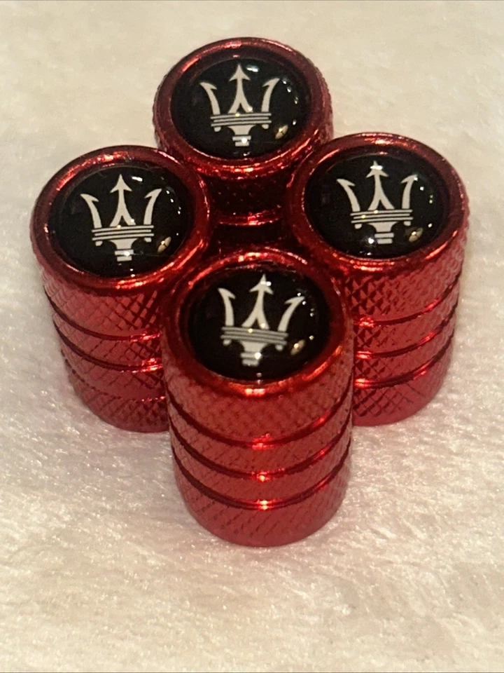 Tapas para neumáticos Maserati Trident - Potencia italiana refinada en cada giro Foto 4 de 4