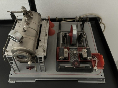 Wilesco  Dampfmaschine D222 Elektrisch und 4 Antriebsspiral