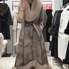 2026 New Fur Coat Womens Luxury Knee Length Rabbit Fur Collar Fox Fur Long Coat